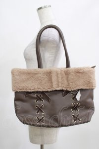 axes femme / ファー付きトートバッグ  ブラウン H-25-03-27-063-AX-BG-NS-ZH