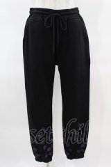 NieR Clothing / プリントSWEAT PANTS  黒 H-25-03-28-1006-PU-PA-KB-ZH