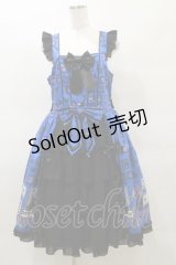 metamorphose / 【プラスサイズ】Butterfly Museumフリルジャンパースカート プラスサイズ ミディアムブルー H-25-03-29-1078-ME-OP-NS-ZH