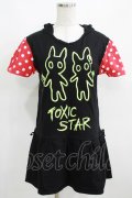 TOXIC STAR / ドット切替ツノフードチュニック  黒×赤 H-25-03-29-056-PU-TO-KB-ZH