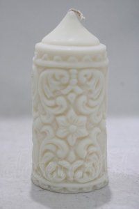 THE BLACKENED TEETH / Mildred Gothic Pillar Candle  WHT H-25-03-30-1042-PU-ZA-KB-ZH