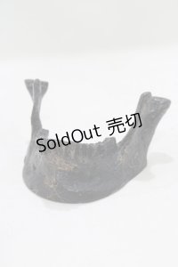THE BLACKENED TEETH / JAW CARD HOLDER  BLKGM H-25-03-30-1048-PU-ZA-KB-ZH