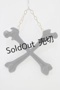 THE BLACKENED TEETH / Crossbones Wall Hanging   H-25-03-30-1060-PU-ZA-KB-ZH