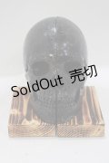 THE BLACKENED TEETH / Skull Bookends   H-25-04-01-050-PU-ZA-KB-ZH