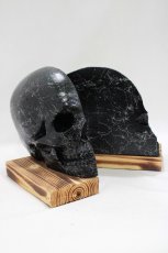 画像2: 【SALE】THE BLACKENED TEETH / Skull Bookends   H-25-04-01-053-PU-ZA-KB-ZT-W004 (2)