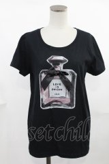 MILK / perfume Tee  黒 H-25-04-03-1029-ML-TO-KB-ZH