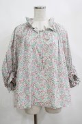 Jane Marple Dans Le Salon / Lawn Liberty Bubble Sleeve Blouse  オフ×ピンク×ブルー H-25-04-04-065-JM-BL-KB-ZH