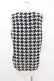 画像2: NieR Clothing / ニットベスト  千鳥柄（白×黒） H-25-04-07-025-PU-TO-KB-ZH (2)