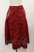 axes femme / 前釦刺繍入ミドルスカート M レッド H-25-04-09-1036-AX-SK-NS-ZH