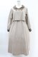 画像1: Maison de FLEUR Petite Robe canone / 礼拝に向かうワンピース M Beige H-25-04-11-003-EL-OP-NS-ZH (1)