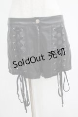 KILL STAR / レースアップフェイクレザーショートパンツ L 黒 H-25-04-12-053-SL-PA-KB-ZH