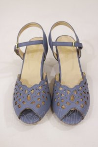 an another angelus / レースカットワークサンダル L サックス H-25-04-12-1012-CA-SH-NS-ZH