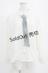 axes femme POETIQUE / ネクタイ付トランプ刺繍ブラウス M ベージュ/グリーン H-25-04-13-1035-AX-BL-NS-ZH