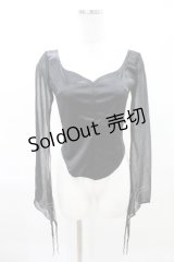 STIGMATA / シアー袖サテントップス F 黒 H-25-04-13-024-GO-TO-KB-ZH