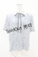 axes femme POETIQUE / プリュムプリントレース襟ブラウス M ブルーグレー H-25-04-14-050-AX-TO-NS-ZH