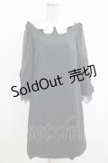 axes femme / パール使いストライプワンピース M グレー H-25-04-16-037-AX-OP-NS-ZH