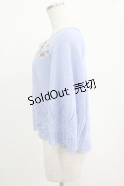 画像2: axes femme POETIQUE / ストロベリー刺繍ニットケープ M サックス H-25-04-16-039-AX-TO-NS-ZH