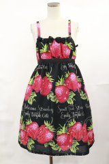 Emily Temple cute / フレッシュストロベリーリボンキャミワンピース  黒 H-25-04-16-1001-ET-OP-ET-ZH
