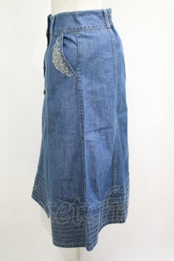 画像2: axes femme / 前釦刺繍入ミドルスカート M ブルー H-25-04-20-030-AX-SK-NS-ZH
