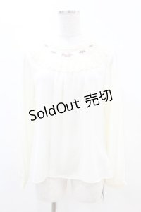 an another angelus / ローズ刺繍レースヨークプルオーバーブラウス Free OFFWHITE H-25-04-21-042-CA-BL-NS-ZH