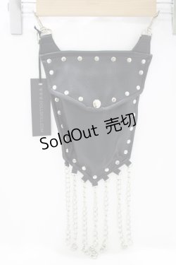 画像1: DOLLS KILL / チェーン付きショルダーポーチ  黒 H-25-04-21-1068-PU-ZA-KB-ZH