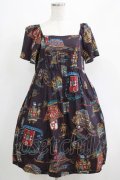 Jane Marple / スーベニアエンブレムワンピース  ボルドー H-25-04-21-1013-JM-OP-KB-ZH