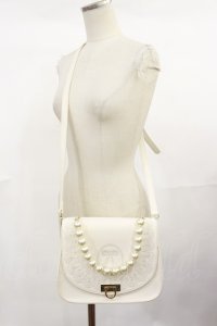 axes femme POETIQUE / パールハンドルバッグ  オフ H-25-04-22-1039-AX-BG-NS-ZH