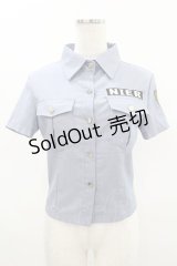 NieR Clothing / ワッペン半袖シャツ  ブルーグレー H-25-04-22-015-PU-BL-KB-ZH