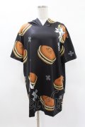 NieR Clothing / 総柄半袖プルパーカー  黒 H-25-04-22-025-PU-TO-KB-ZH