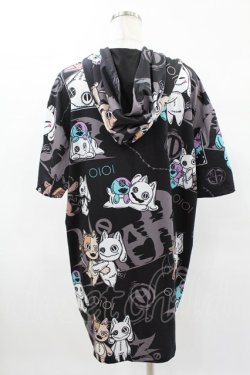 画像2: NieR Clothing / 総柄半袖プルパーカー  黒 H-25-04-22-026-PU-TO-KB-ZH