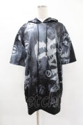NieR Clothing / 総柄半袖プルパーカー  グレー H-25-04-22-027-PU-TO-KB-ZH