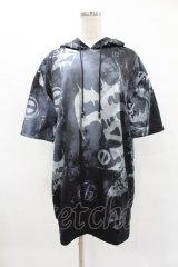 NieR Clothing / 総柄半袖プルパーカー  グレー H-25-04-22-027-PU-TO-KB-ZH