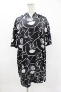 NieR Clothing / 総柄半袖プルパーカー  黒×白 H-25-04-22-028-PU-TO-KB-ZH