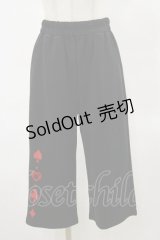 NieR Clothing / 裾刺繍パンツ  黒×赤 H-25-04-25-058-PU-PA-KB-ZH