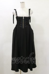 Ozz oneste / 薔薇刺繍ストライプハイウエストスカート  黒 H-25-04-25-071-OO-SK-KB-ZH