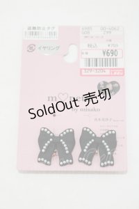 m petit by misako / AMPLリボンモチーフイヤリング  ブラック H-25-04-28-069-LO-AC-NS-ZH
