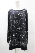 NieR Clothing / 総柄プリントカットソー F 黒 H-25-05-01-1055-PU-TO-KB-ZH