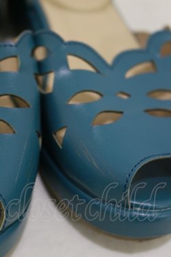 画像4: Fi.n.t / レトロカットワークサンダル M BLUE GREEN H-25-05-05-011-CA-SH-NS-ZH