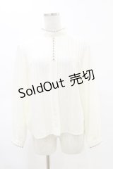 an another angelus / 配色リボンレーススタンドカラーブラウス Free OFF×GR H-25-05-05-033-CA-BL-NS-ZH