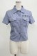 画像1: NieR Clothing / ワッペン半袖シャツ  ブルー H-25-05-06-059-PU-BL-KB-ZH (1)