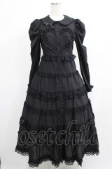 AVENCHUMU / Full of tiered long dress Free BLACK H-25-05-09-1007-LO-OP-NS-ZH