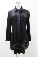 Qutie Frash / タイ付ジャガード切替ブラウス  黒×紫 H-25-05-19-1057-QU-BL-KB-ZH