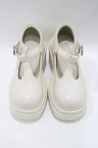 axes femme POETIQUE / Ｔ字ストラップシューズ M アイボリー H-25-05-21-080-AX-SH-NS-ZH