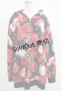 TRAVAS TOKYO / Tablet berry zip hoodie/総柄いちごプルオーバーパーカー  黒 H-25-05-22-050-PU-TO-KB-ZH