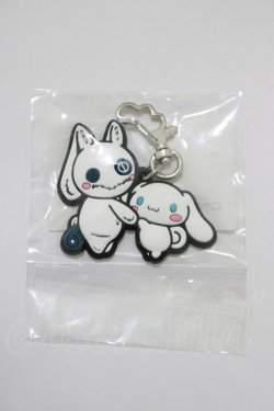 画像1: NieR Clothing / ラバーキーホルダー  シナモロール H-25-05-25-028-PU-ZA-KB-ZH