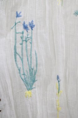 画像4: Miss Egg（海外ロリータブランド） / 庭園の花の刺繍ヴィクトリアンブラウス M オフ H-25-05-27-055-GO-BL-NS-ZH