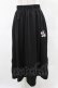 画像1: NieR Clothing / SIDE ZIPスカート  黒×和柄九尾 H-25-05-28-1035-PU-PA-KB-ZH (1)