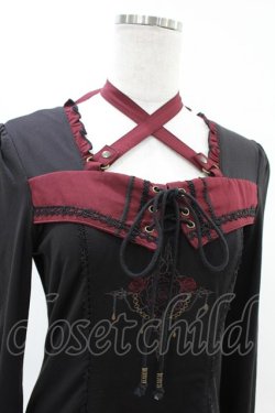 画像4: Ozz oneste / 薔薇プリントホルターカットソー  黒×赤 H-25-05-28-1009-OO-TO-KB-ZH