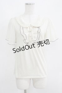 axes femme / リボンブローチ付きBL風PO M アイボリー H-25-05-29-053-AX-TO-NS-ZH