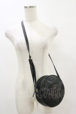 画像1: Maison de FLEUR / ルミネ限定キルティングラウンドショルダー  ブラック H-25-06-03-027-LO-BG-NS-ZH